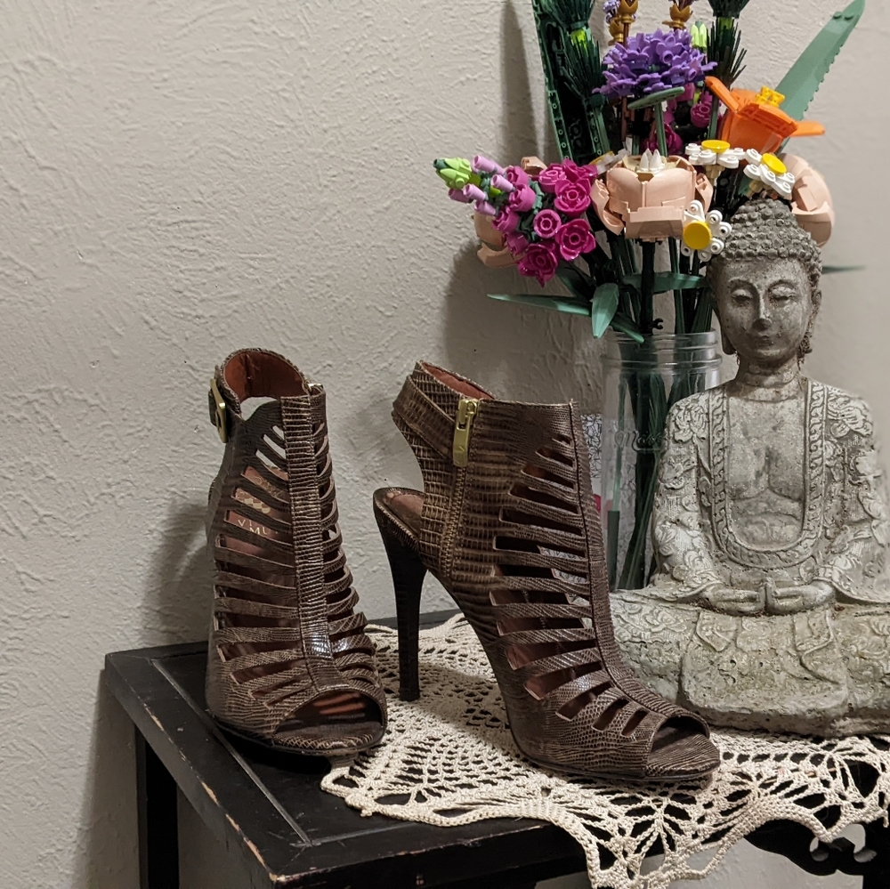 Vince Camuto cage heels